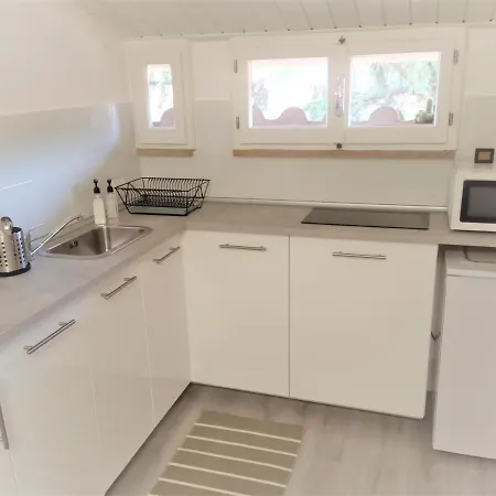 아파트 La Mansarda Vicino Stazione